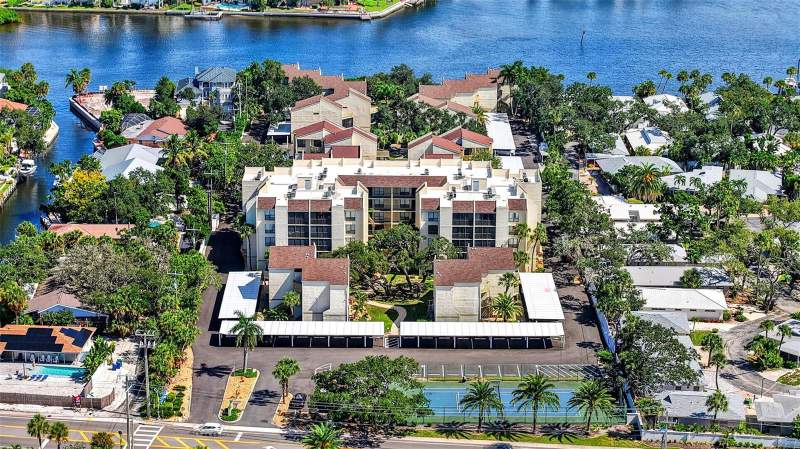 2 bedroom Condominium at 6157 Midnight Pass Road #E93, Bay Oaks, Sarasota — photo 2