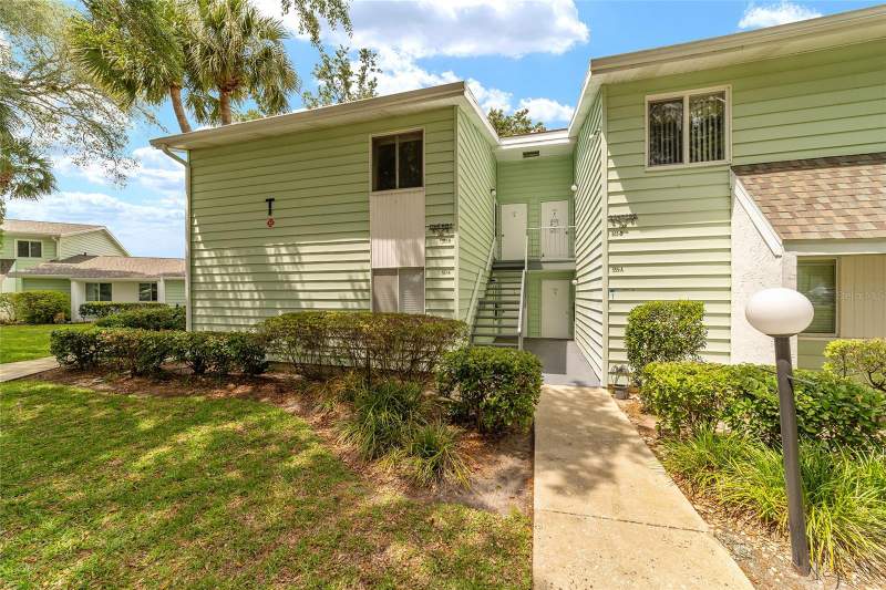 2 bedroom Condominium at 557 Midway Drive #B, Live Oak Village Condominium, Ocala — photo 3