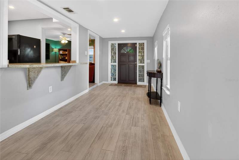 3 bedroom Single Family Residence at 5021 37th Avenue, Union Heights, St Petersburg — photo 3