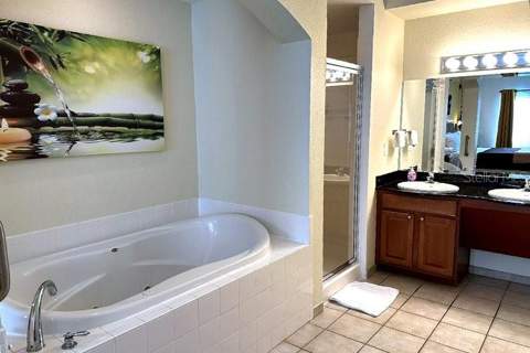 8101 Resort Village Drive #31501, Orlando FL - photo 18 of 60