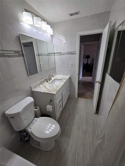 5231 Beach Drive #A, St Petersburg FL - photo 11 of 23