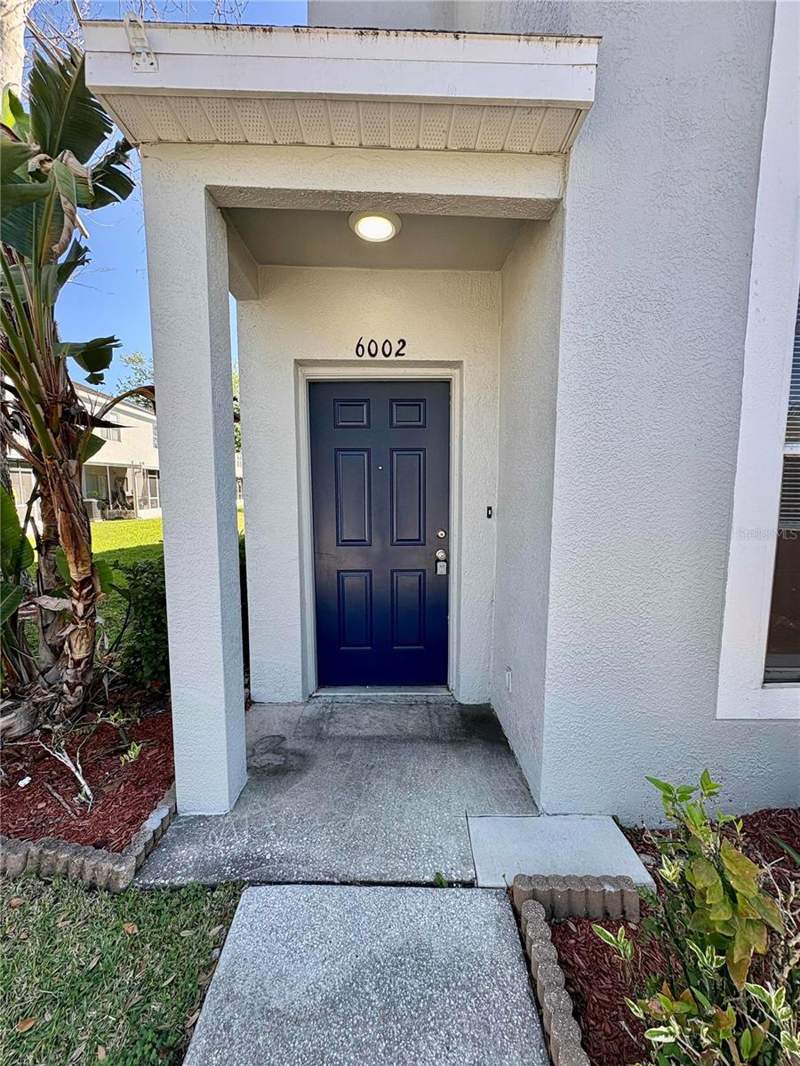 3 bedroom Townhouse at 6002 Osprey Lake Circle, Osprey Run Twnhms Ph 1, Riverview — photo 2