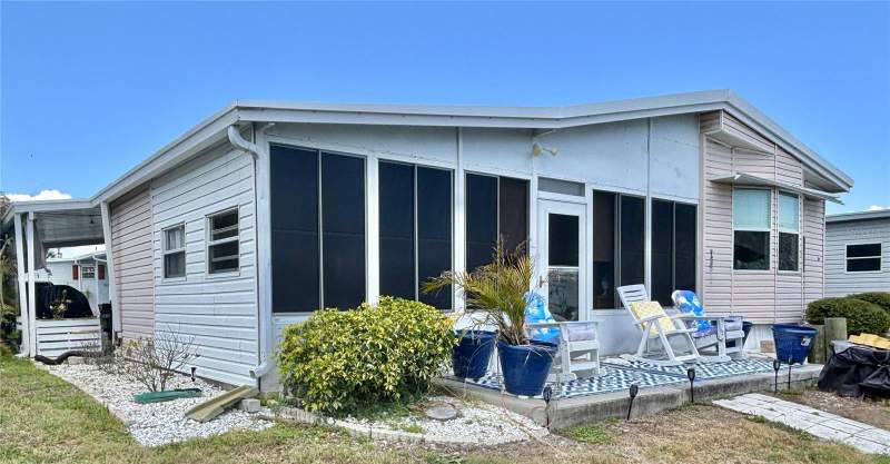 2 bedroom Manufactured Home at 102 Americana Court #206, Mobel Americana Mobile Home Park Unrec, St Petersburg — photo 5