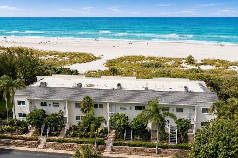 2 bedroom Condominium at 7001 Gulf Of Mexico Drive #24, Longbeach, Longboat Key — photo 2
