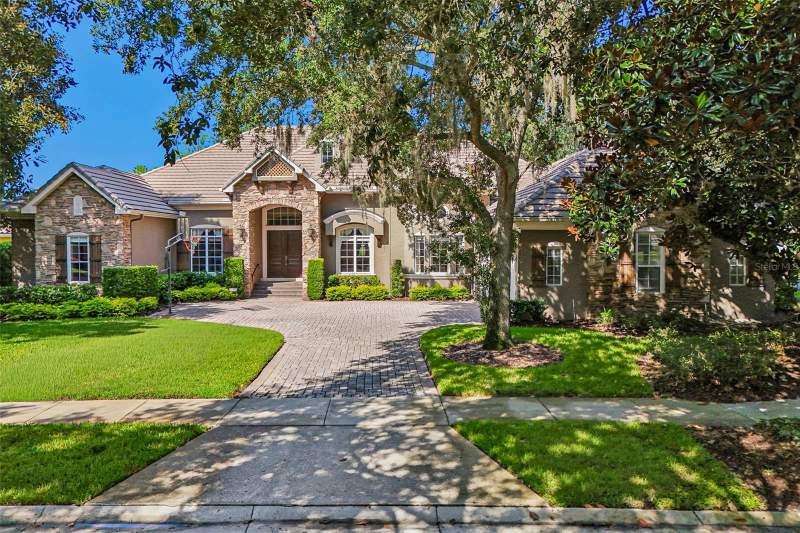 6102 S HAMPSHIRE CT home for sale in Keenes Pointe