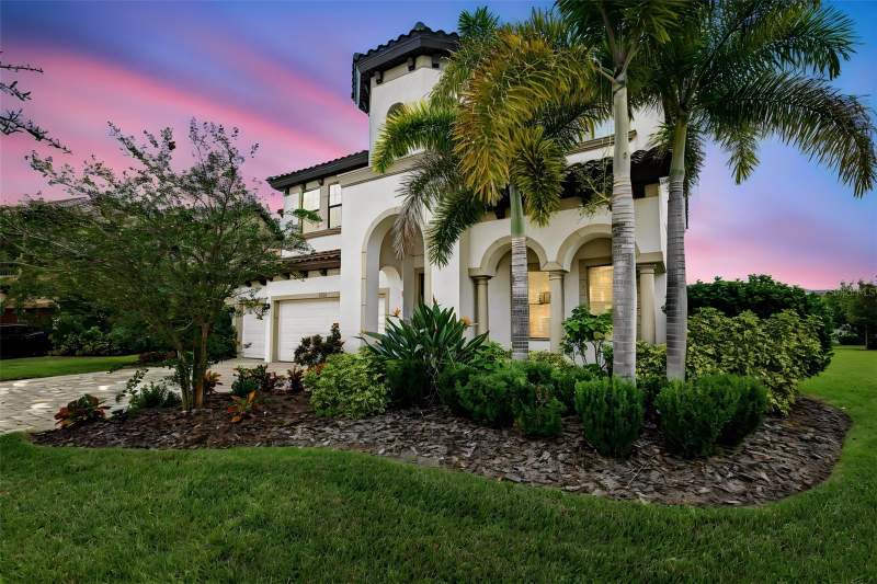 6 bedroom Single Family Residence at 11978 Climbing Fern Avenue, Waterleaf Ph 4A-2 4A-3 &, Riverview — photo 4