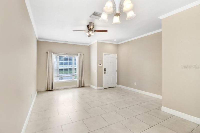 2 bedroom Townhouse at 12635 Kings Crossing Drive, Kings Lake Twnhms, Gibsonton — photo 5