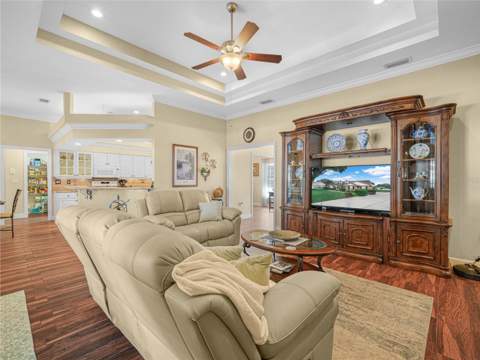 2113 Longleaf Circle, Lakeland FL - photo 10 of 51
