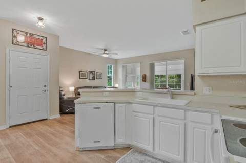 2635 Eagle Greens Drive, Plant City FL - photo 13 of 50