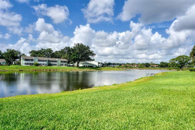 2 bedroom Condominium at 519 Midway Drive #A, Live Oak Village Condo, Ocala — photo 4