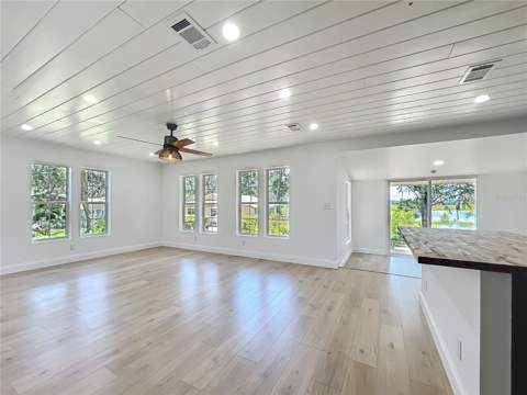 8781 S Lakeshore Drive, Floral City FL - photo 13 of 45