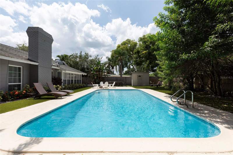 4 bedroom Single Family Residence at 5233 LAKE HOWELL ROAD, TANGLEWOOD SEC 3 REP, WINTER PARK — photo 1