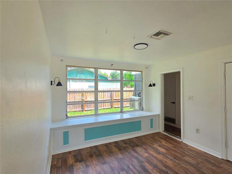 4 bedroom Single Family Residence at 1500 Crest Avenue, Leesburg Oakhill Park, Leesburg — photo 5