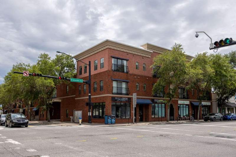 Lofts At West University