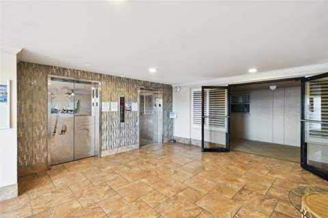 5200 Brittany Drive #1508, St Petersburg FL - photo 17 of 95