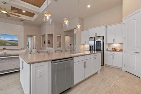 11717 Golden Bay Place, Bradenton FL - photo 14 of 64