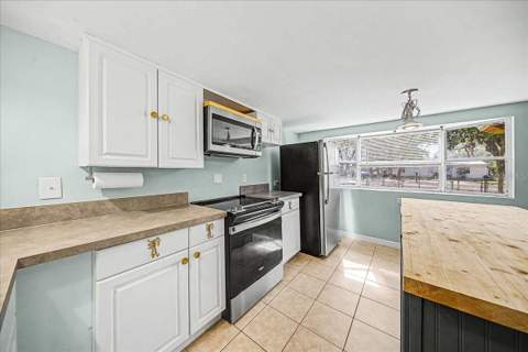 16789 SE 8th Place, Silver Springs FL - photo 6 of 6
