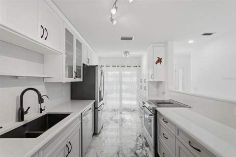 573 Boca Ciega Point Boulevard, St Petersburg FL - photo 14 of 72