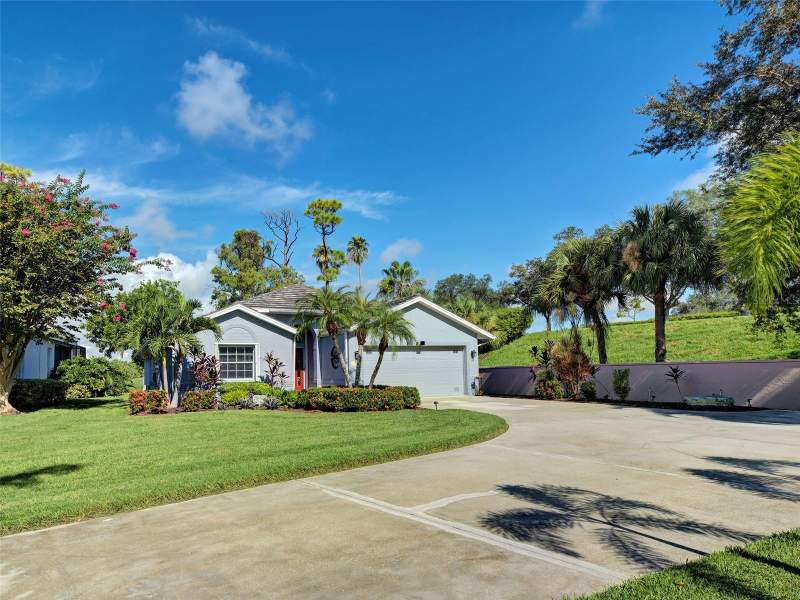 2 bedroom Single Family Residence at 3199 Village Lane, Riverwood, Port Charlotte — photo 4