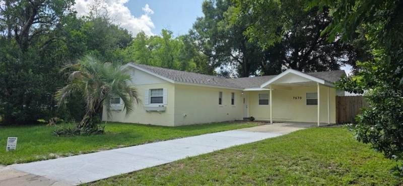 3 bedroom Single Family Residence at 7670 Stratford Boulevard, Ivanhoe Estates, Orlando — photo 2