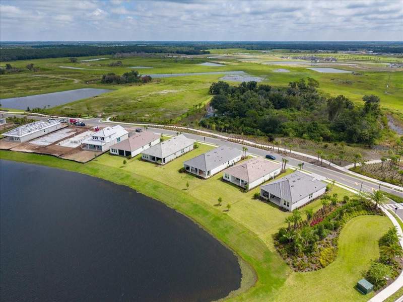 2 bedroom Single Family Residence at 13705 Iona Avenue, Esplanade At Coasterra, Palmetto — photo 3