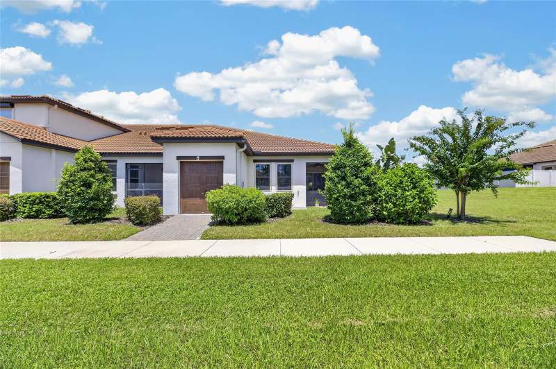 2 bedroom Villa at 5325 Stoic Vale Drive, Forest Brooke Active Adult Ph, Wimauma — photo 2