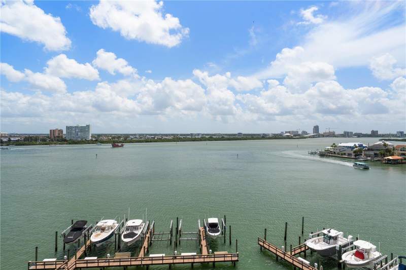 3 bedroom Condominium at 205 BRIGHTWATER DRIVE #205, BRIGHTWATER POINT CONDO, CLEARWATER BEACH — photo 3