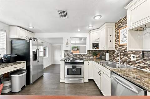 1684 Coral Way, Largo FL - photo 22 of 56
