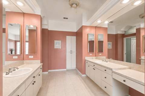 11200 Woodland Waters Boulevard, Weeki Wachee FL - photo 17 of 44