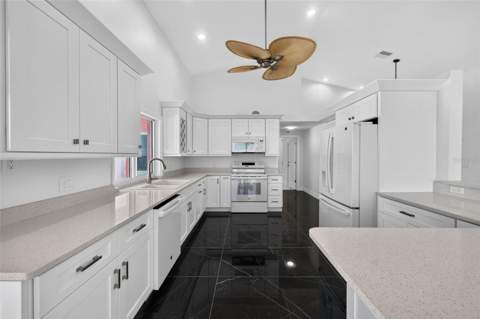 1468 Lemon Bay Drive, Englewood FL - photo 15 of 69
