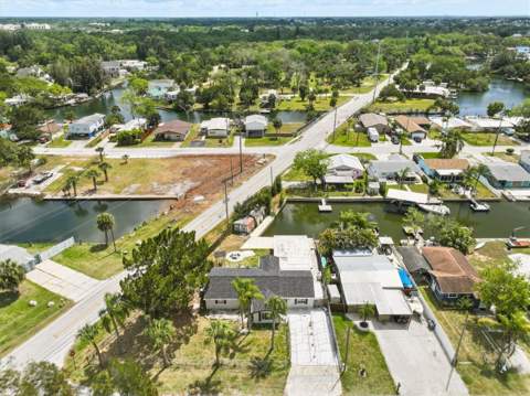 7114 Fair Lane, Hudson FL - photo 11 of 68