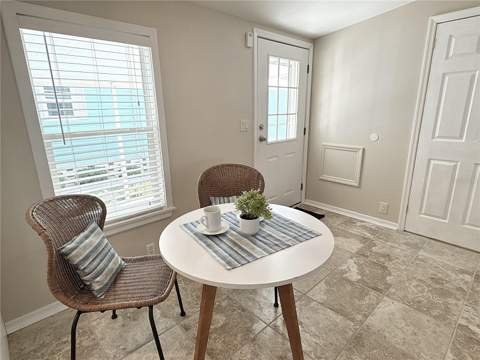7107 Mount Essex Drive #520, St Petersburg FL - photo 12 of 32