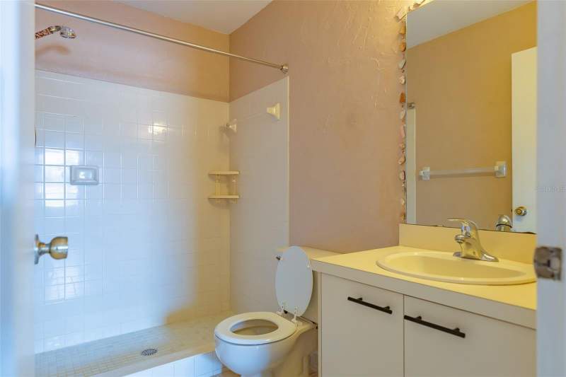 2 bedroom Condominium at 3774 59th Avenue #3774, Mirror Lake Sec 3, Bradenton — photo 5