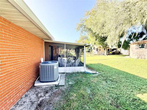 1031 Park Avenue, Tavares FL - photo 18 of 26