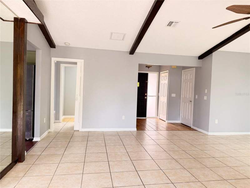 3 bedroom Single Family Residence at 21105 Higgs Drive, Port Charlotte Sec 006, Port Charlotte — photo 2