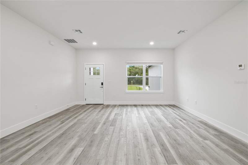 4 bedroom Single Family Residence at 16497 SW 31st Terrace, Marion Oaks Un 04, Ocala — photo 4