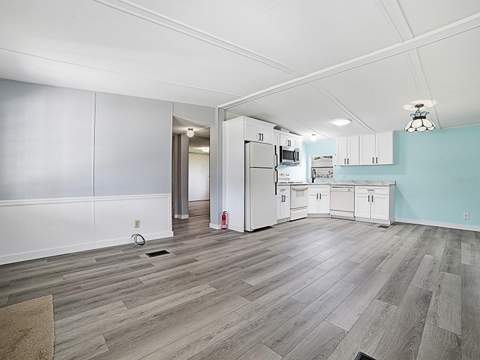 721 Sharon Drive, The Villages FL - photo 10 of 32