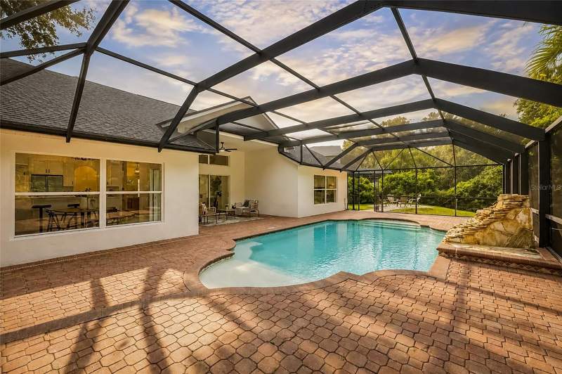 4 bedroom Single Family Residence at 16414 Bridgelawn Avenue, Fishhawk Ranch Ph 2 Prcl, Lithia — photo 4
