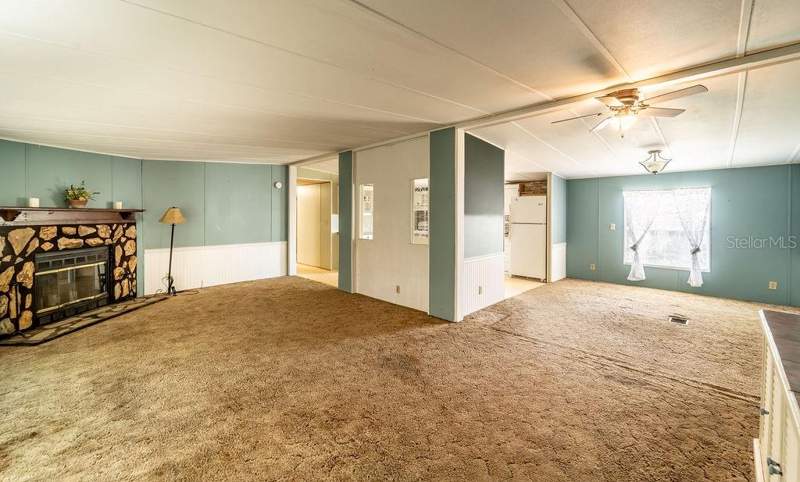 4 bedroom Manufactured Home at 24031 Armadillo Road, Astor Forest Campsites Unrec, Astor — photo 4