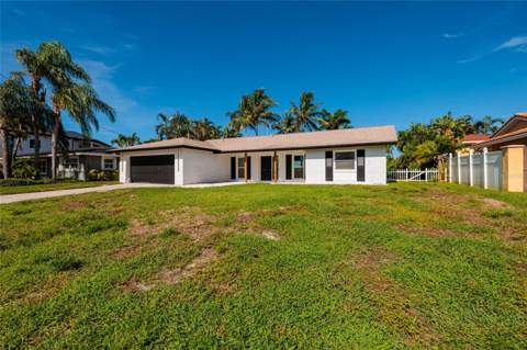 3960 13th Way, St Petersburg FL - photo 10 of 51