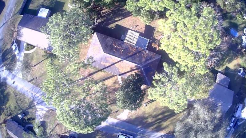 3 bedroom Single Family Residence at 5701 SE 2nd Place, Hi Cliff Heights, Ocala — photo 2