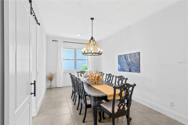 5 bedroom Single Family Residence at 13167 Alderley Drive, Eagle Creek, Orlando — photo 5