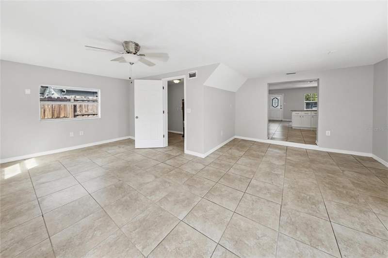 3 bedroom Single Family Residence at 2903 E 97th Avenue, Laurel Terrace, Tampa — photo 2