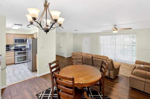 1822 SW 42nd Avenue, Gainesville FL - photo 10 of 27