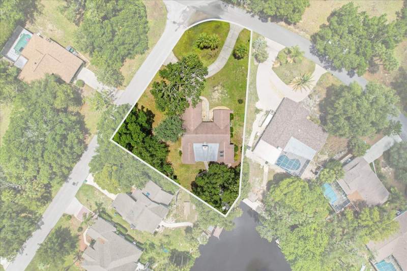 5109 S RUNNING BROOK DRIVE home for sale in Riverhaven Village