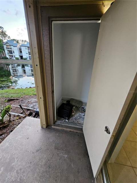 1908 Lake Atriums Circle #15, Orlando FL - photo 17 of 40