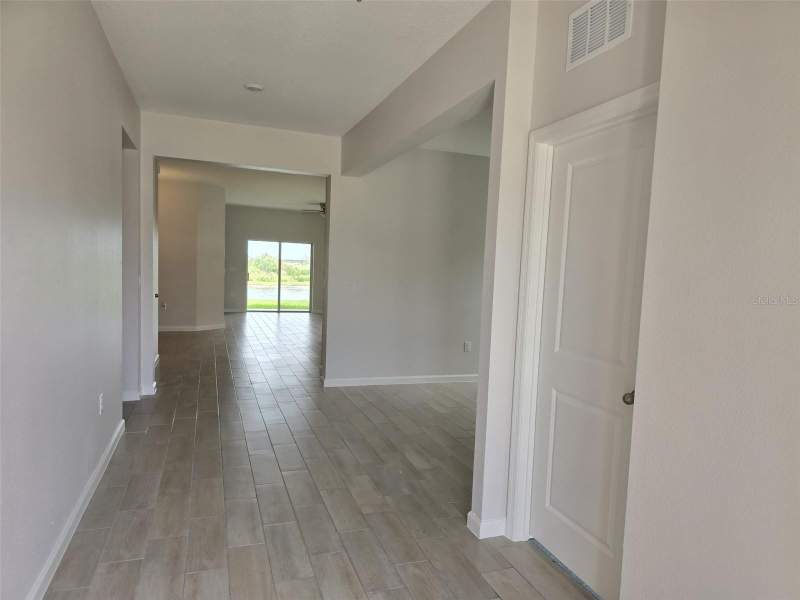 4 bedroom Single Family Residence at 5924 Catamaran Avenue, Hammock Reserve, Haines City — photo 4