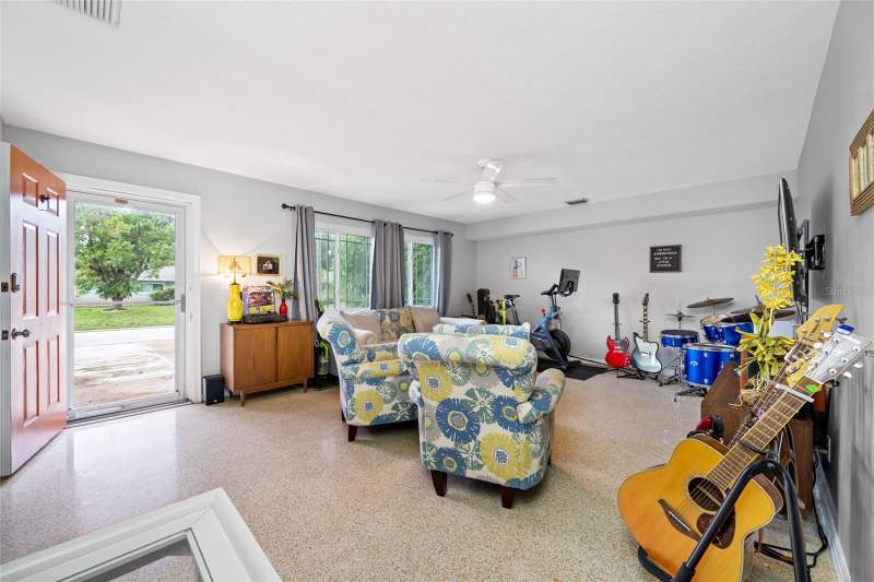 3 bedroom Single Family Residence at 3935 11TH AVENUE, CORSONS SUB, ST PETERSBURG — photo 5
