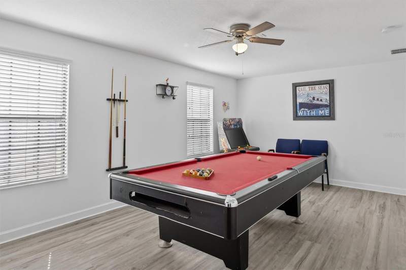 8 bedroom Single Family Residence at 9107 El Caro Lane, Stoneybrook South Ph 1, Davenport — photo 4