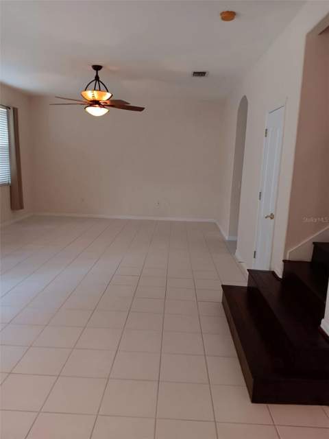 10415 Lucaya Drive, Tampa FL - photo 12 of 47